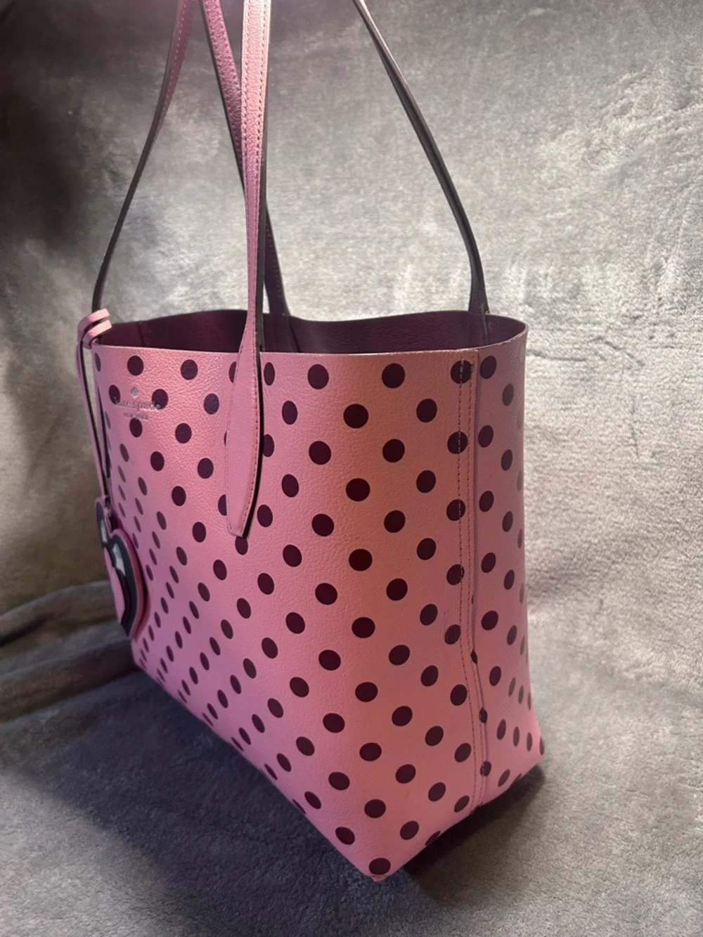 Kate Spade Arch Lovebirds Reversible Polkadot Tote w/ Bag Charm - Picture 8 of 12